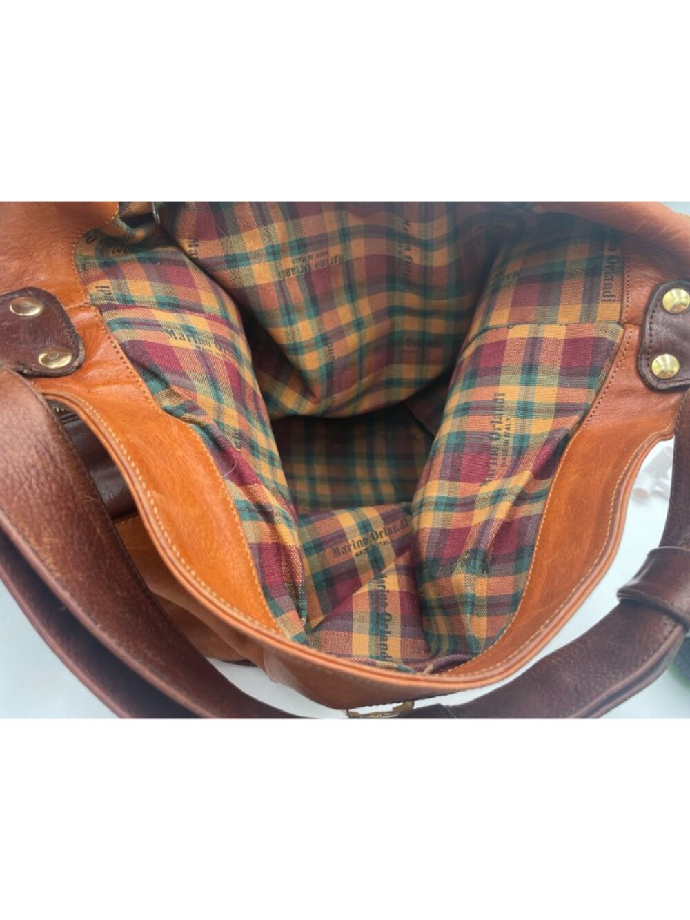 Morino Italian Leather Bucket Bag With Adjustable Strap & Zippered Pockets - Picture 12 of 14